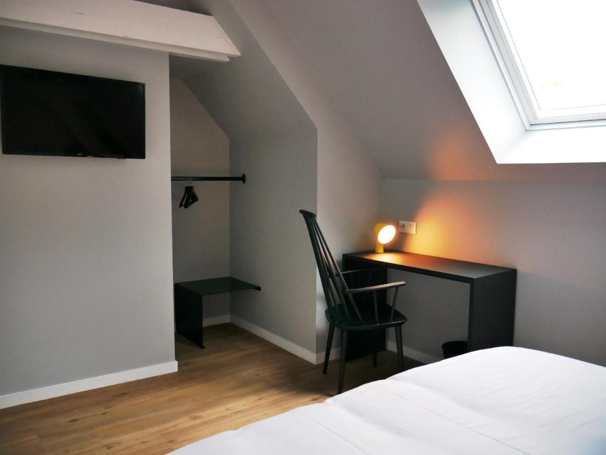 Kastellren - - Grand Parking Prive